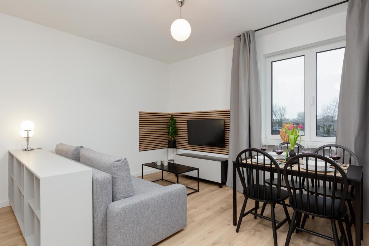 Artistic Zoliborz Apartments By Noclegi Renters Varsóvia Exterior foto